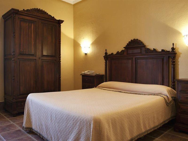 Hospederia Santiago Hotel Chiclana de la Frontera Ngoại thất bức ảnh