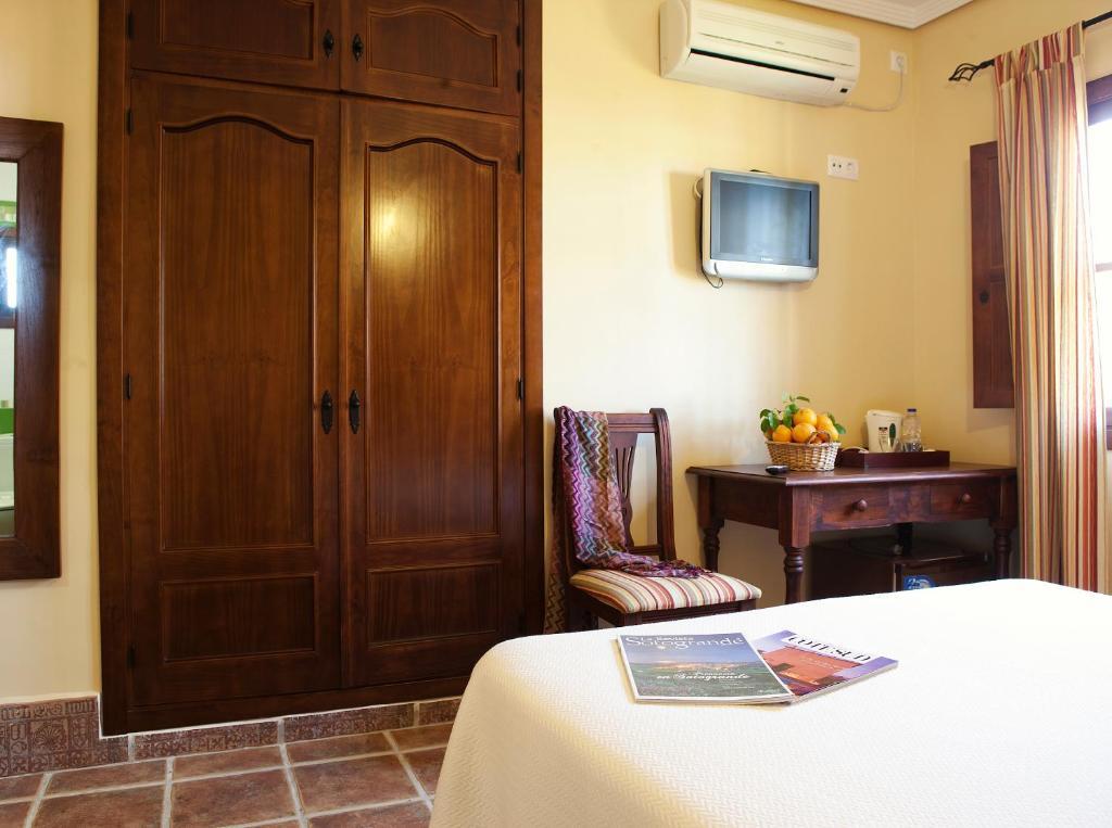 Hospederia Santiago Hotel Chiclana de la Frontera Phòng bức ảnh